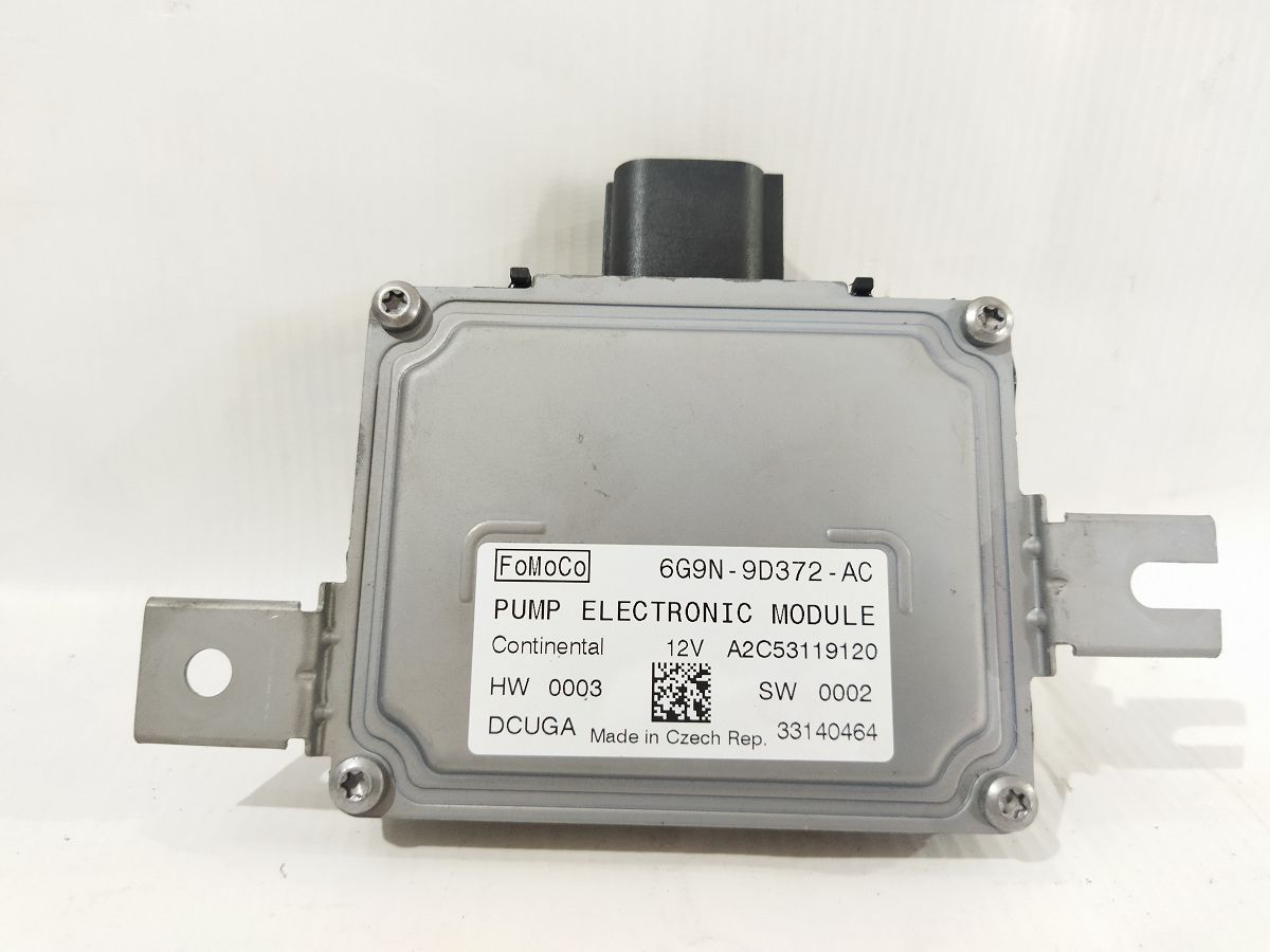 S60 Блок управления топливным насосом Volvo S60 2011-2018 30792789 Volvo S60 5