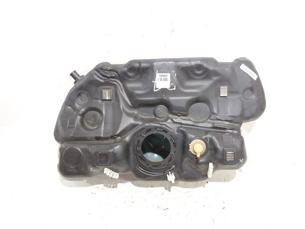 Cruze. Бензобак Chevrolet Cruze 2016-2019 39007284 Chevrolet Cruze