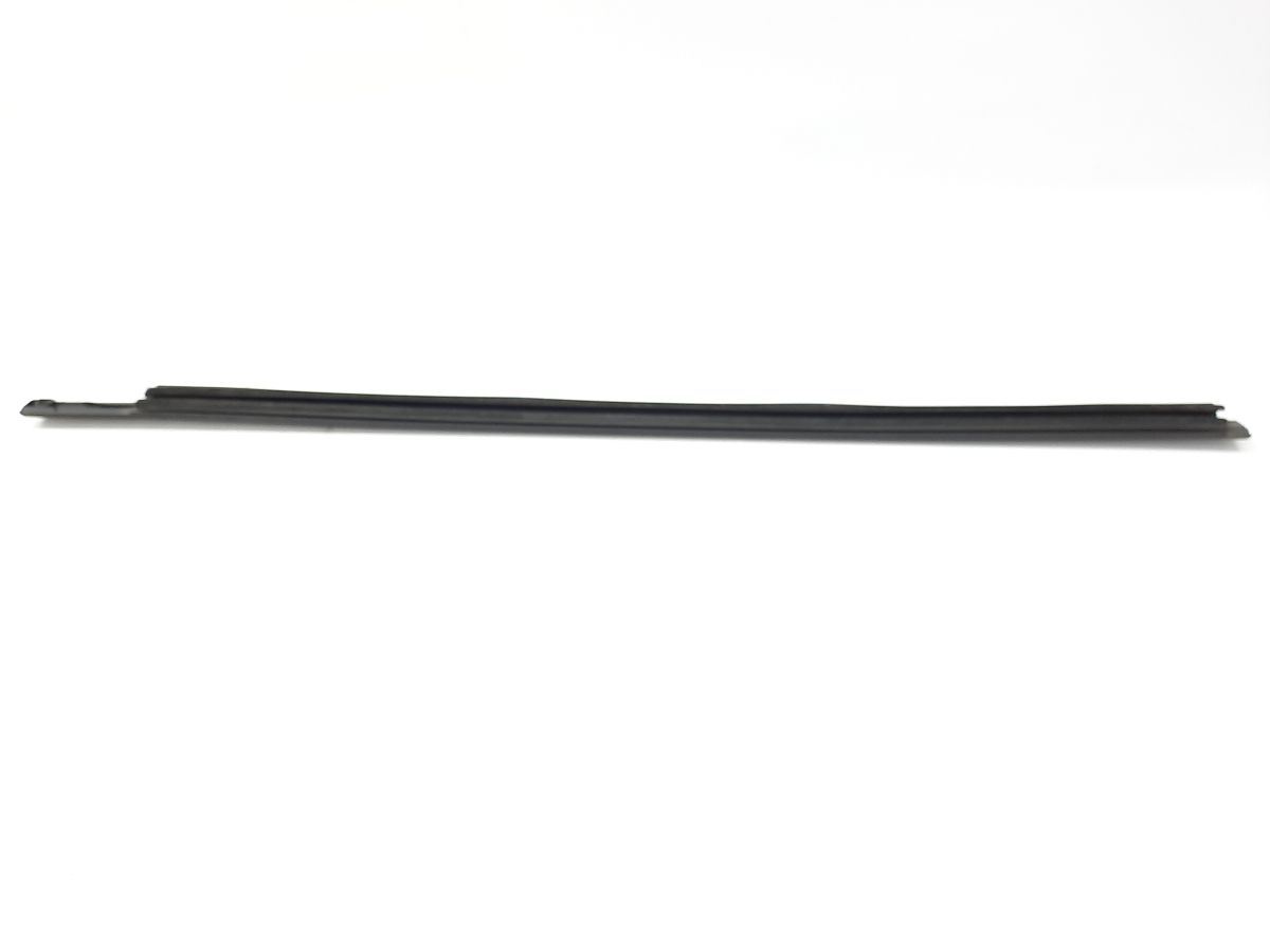 Journey Уплотнитель стекла наружный двери передней правой Dodge Journey 2009-2020 5076856AI Dodge Journey 6 Journey Уплотнитель стекла наружный двери передней правой Dodge Journey 2009-2020 5076856AI Dodge Journey 6