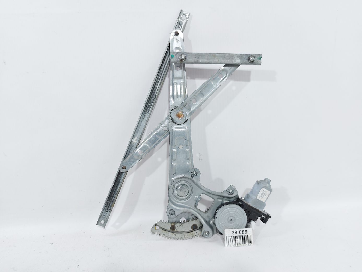 Versa. Склопідйомник двері передньої лівої Nissan Versa 2012-2019 807313BA0A Nissan Versa