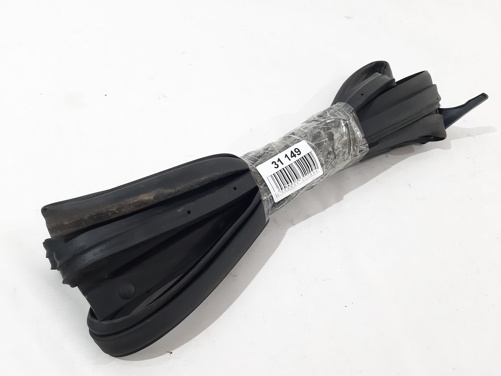 Journey Уплотнительная резинка двери задней правой Dodge Journey 2009-2020 5076868AC Dodge Journey 6