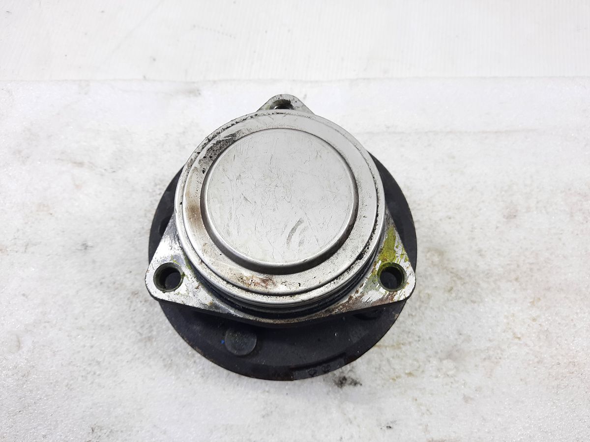 Ats. Ступиця передня ліва/права Cadillac ATS 2013-2016 13585439 Cadillac ATS