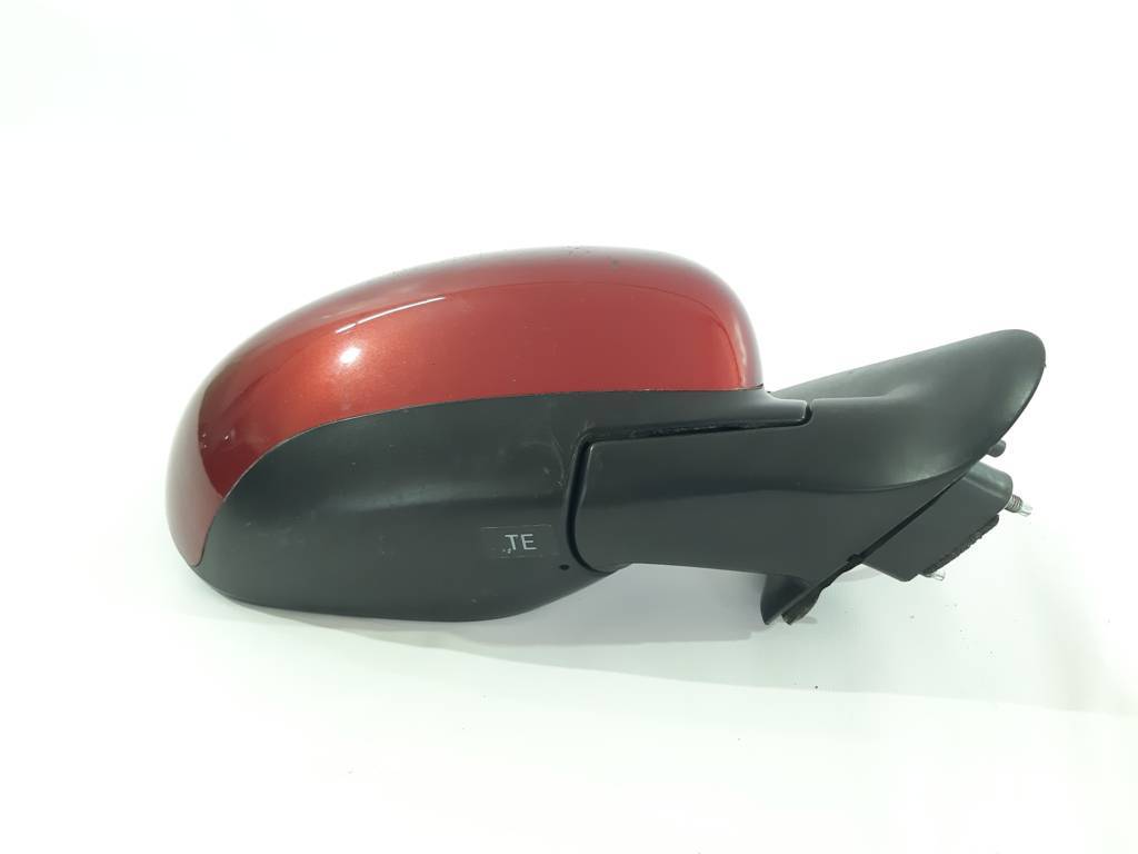 Juke Дзеркало праве Nissan Juke 2011-2013 963011KM0B Nissan Juke 3
