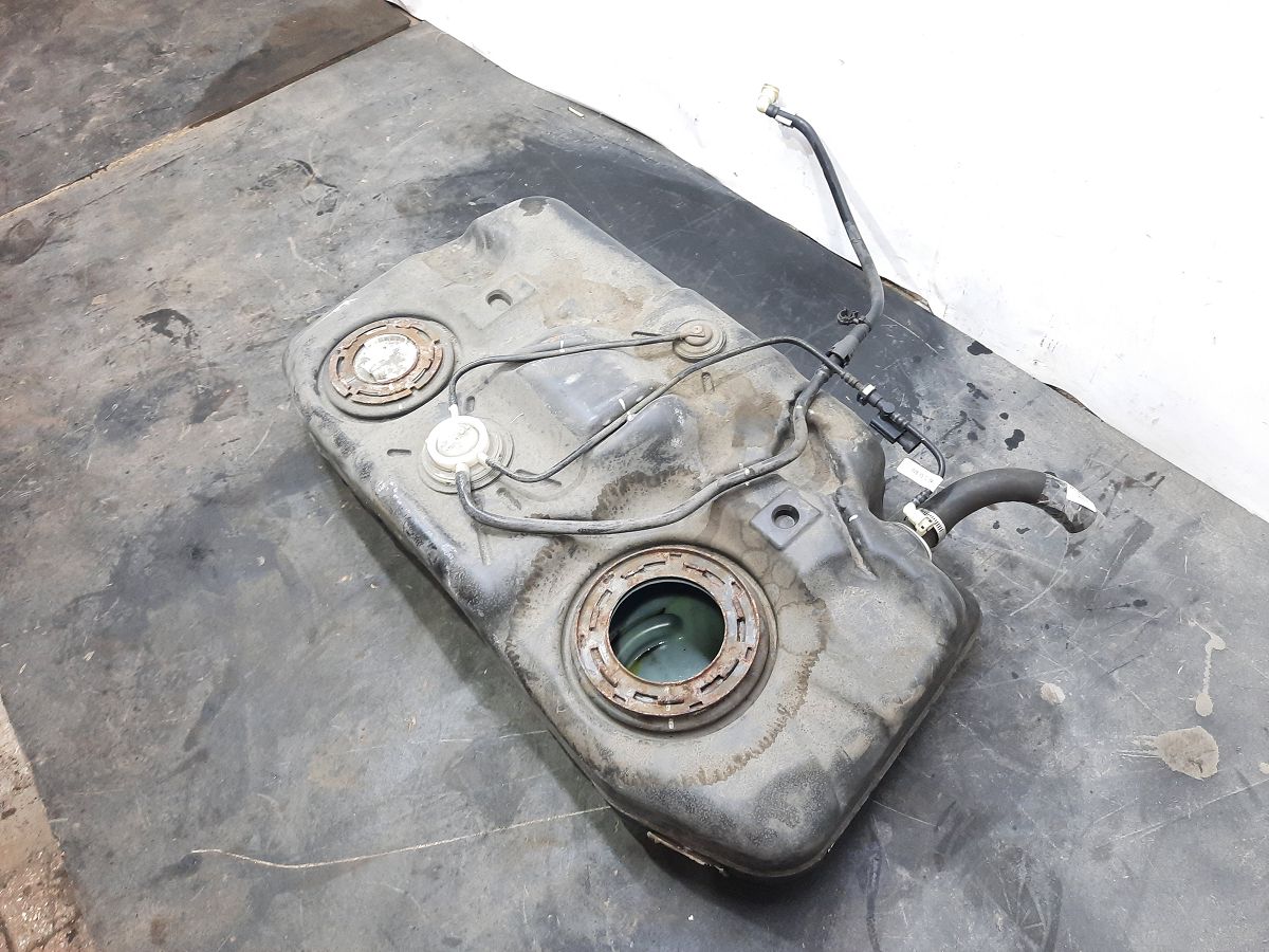 Compass Паливний бак Jeep Compass 2012-2017 68104392AD Jeep Compass 3