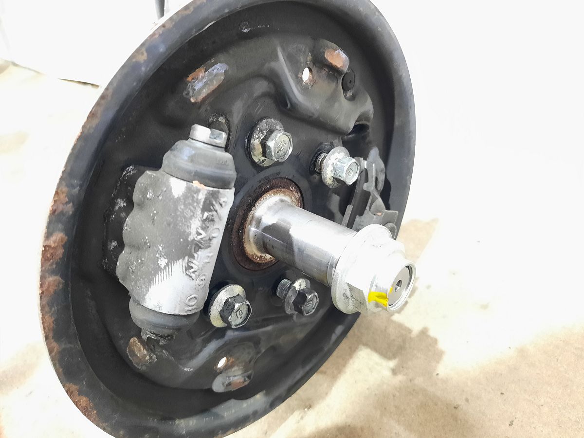 Insight Задня балка Honda Insight 2010 42100TM8A03 Honda Insight 7