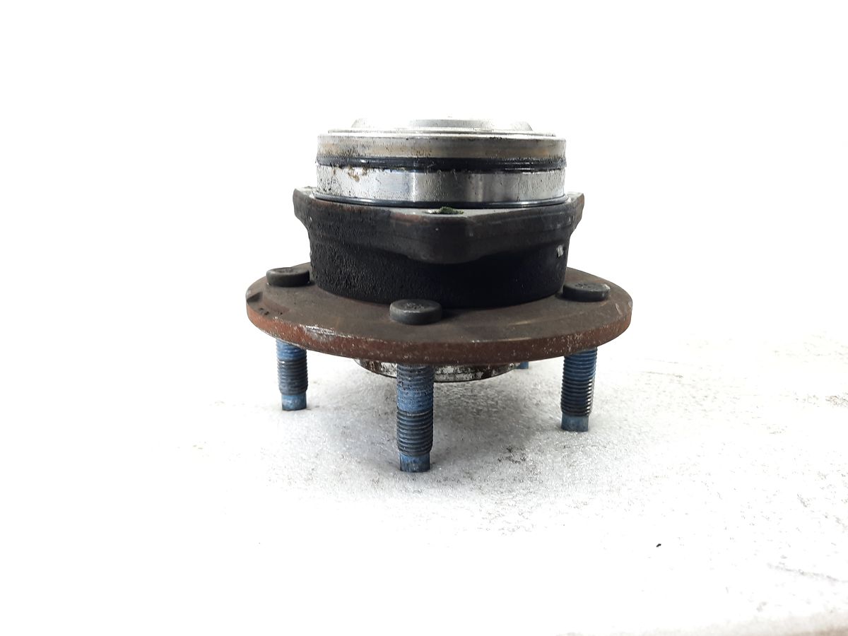 Ats. Ступиця передня ліва/права Cadillac ATS 2013-2016 13585439 Cadillac ATS