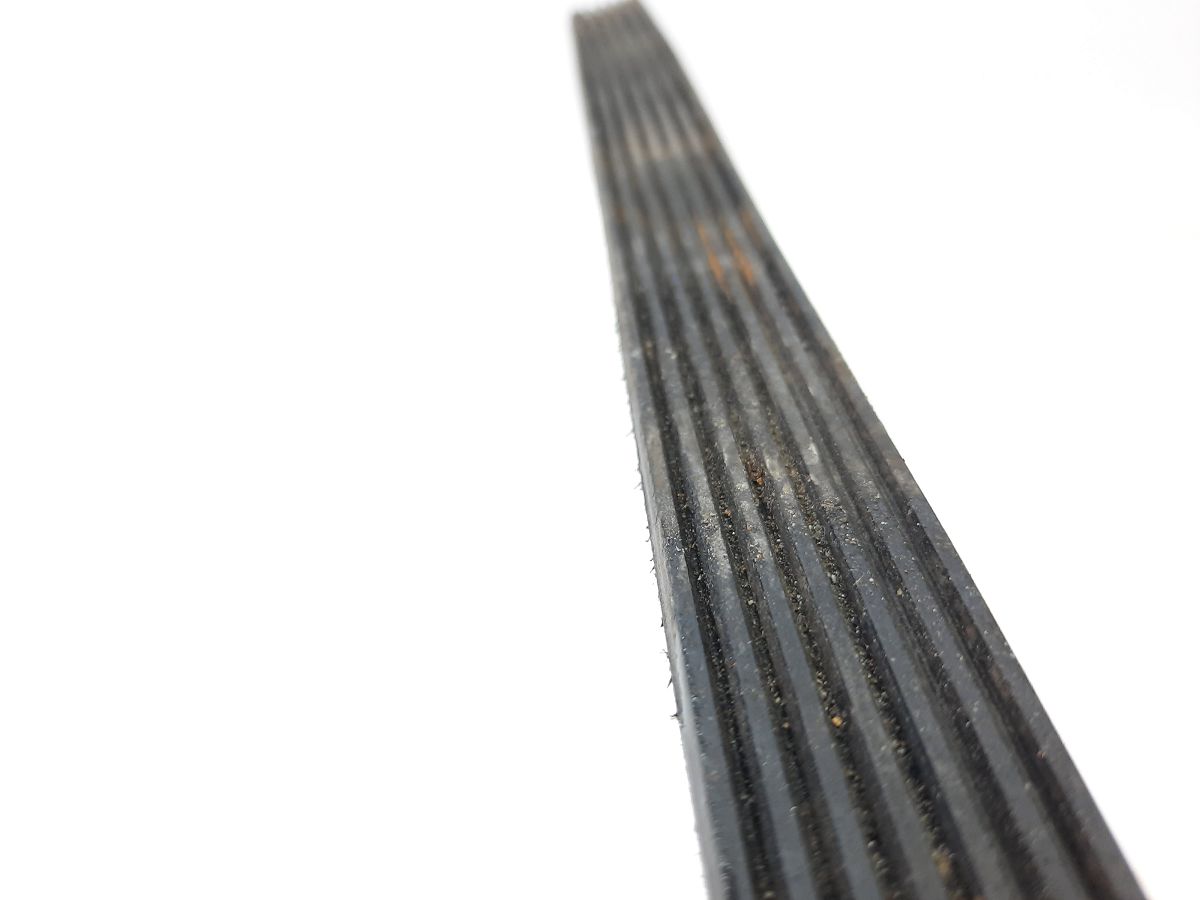 7 series Ремень генератора BMW 7 2012 11287631824 BMW 7 5