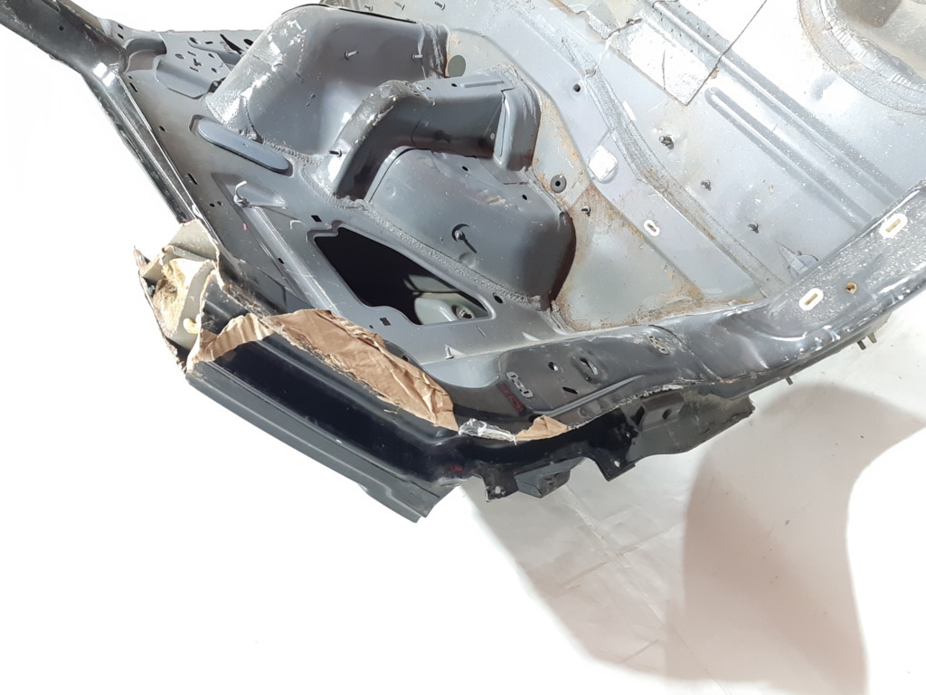 Journey Четверть задняя левая Dodge Journey 2009-2018 68035431AF Dodge Journey 15