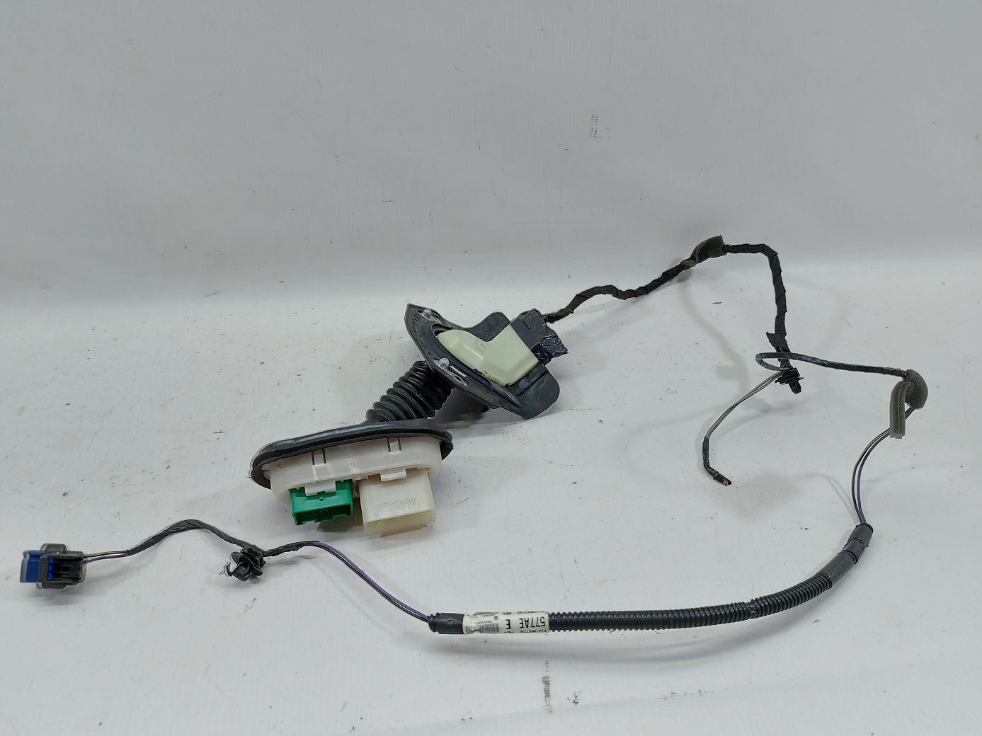 Compass Проводка двери передней левой Jeep Compass 2011-2017 68241078AA Jeep Compass 2