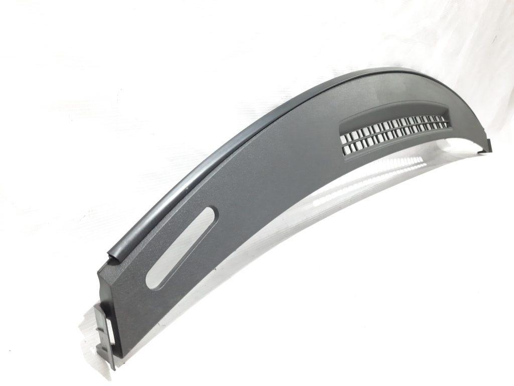 Patriot Повітропровід центральний під лобове Jeep Patriot 2009-2017 1HM51XDVAE Jeep Patriot 2