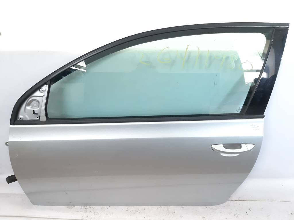 Golf. Дверь передняя левая (3d) Volkswagen Golf 2010-2014 5K3831055K Volkswagen Golf
