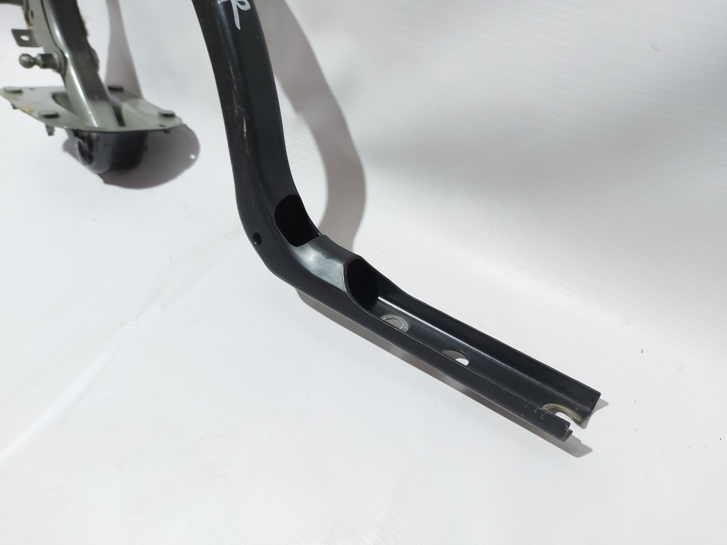 5 series Петля кришки багажника права BMW 5 series 2011-2016 41627204238 BMW 5 series 7