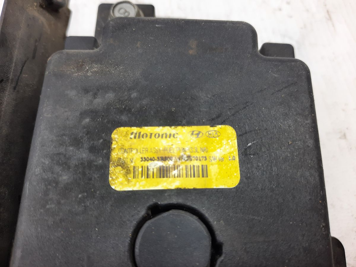 Cadenza Блок управління бензонасосом Kia CADENZA 2014-2016 330403R800 Kia CADENZA 5