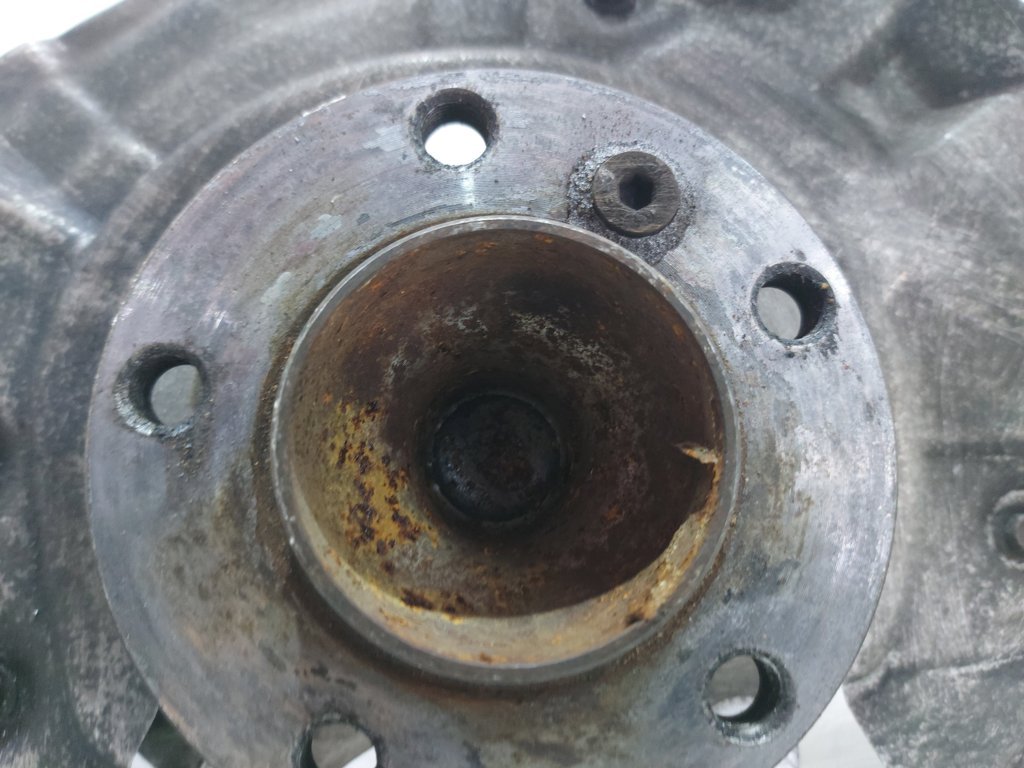 7 series Поворотний кулак правий BMW 7 2009-2015 31216775768 BMW 7 4