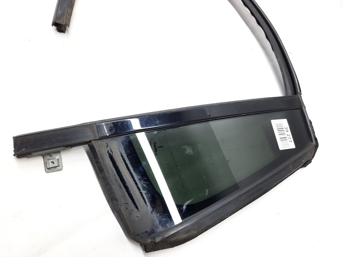 Mkt Напрямна гумка скла з кватиркою дверей задньої лівої Lincoln MKT 2010-2019 AE9Z7425767A Lincoln MKT 3