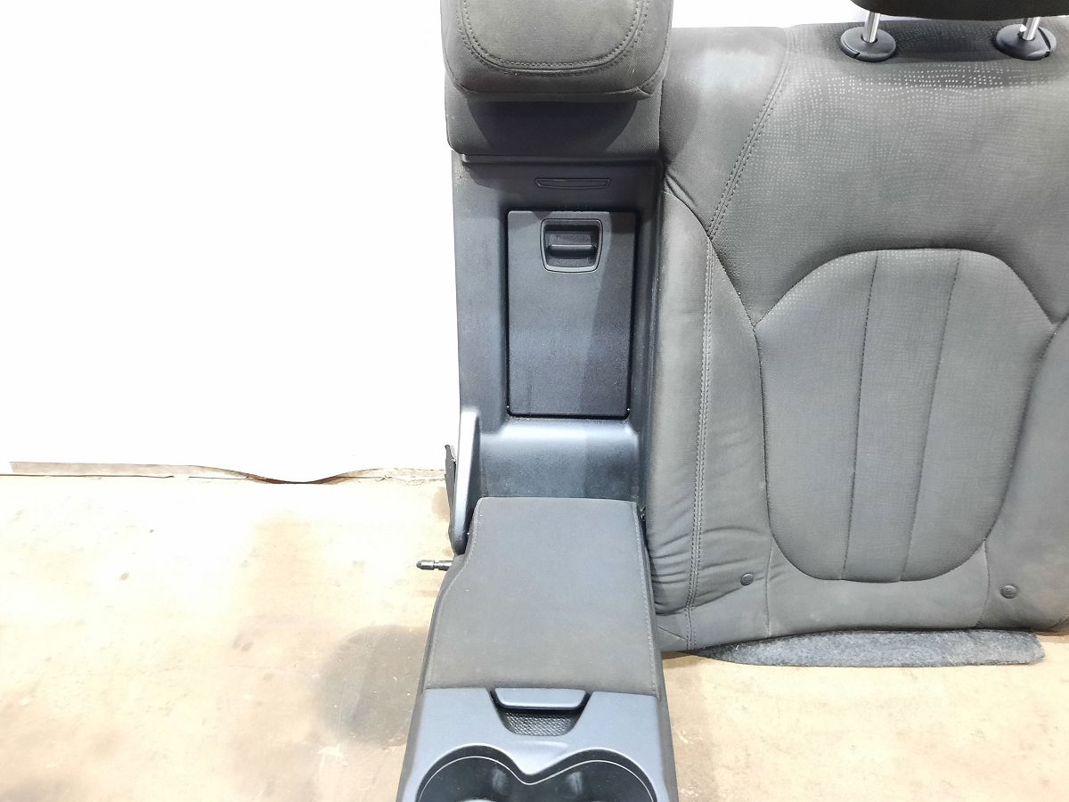 200 limited Спинка заднього ряду сидінь ліва Chrysler 200 Limited 2015-2017 68084473AE Chrysler 200 Limited 2