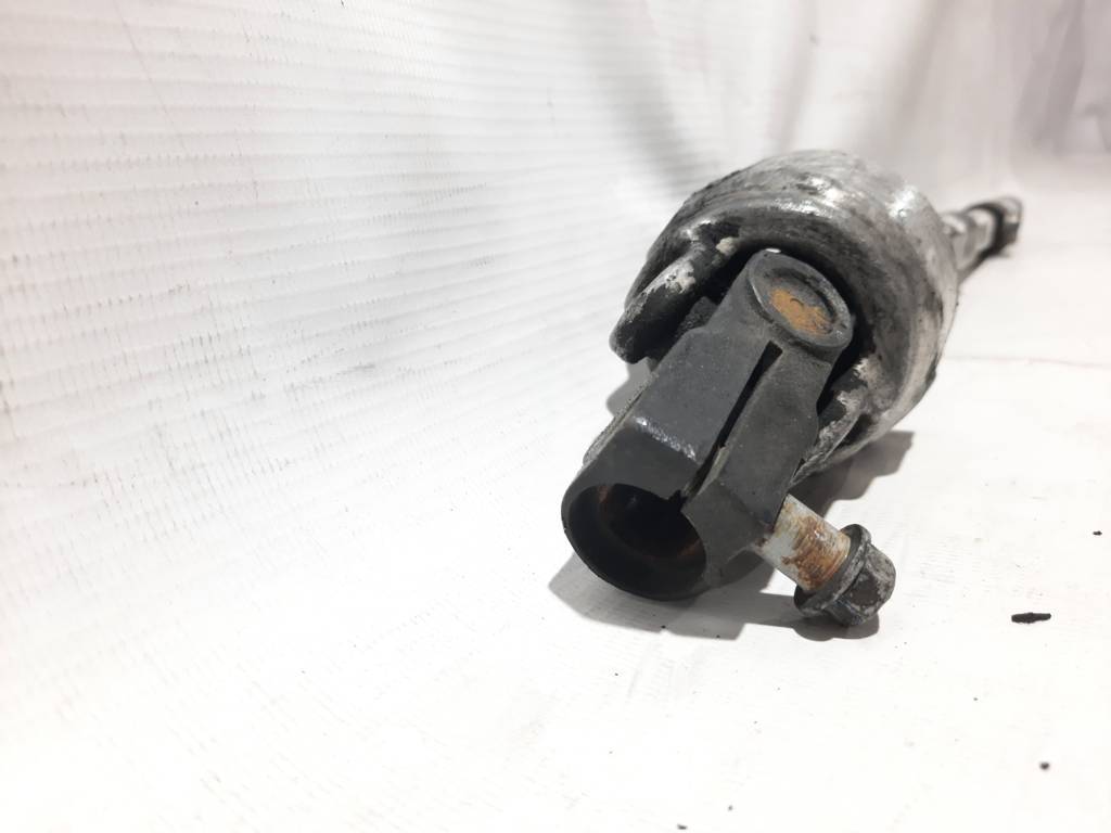 Товары с дефектами Крестовина рулевой рейки нижняя (люфт) Cadillac ATS 2013-2019 22893914 Cadillac ATS 3