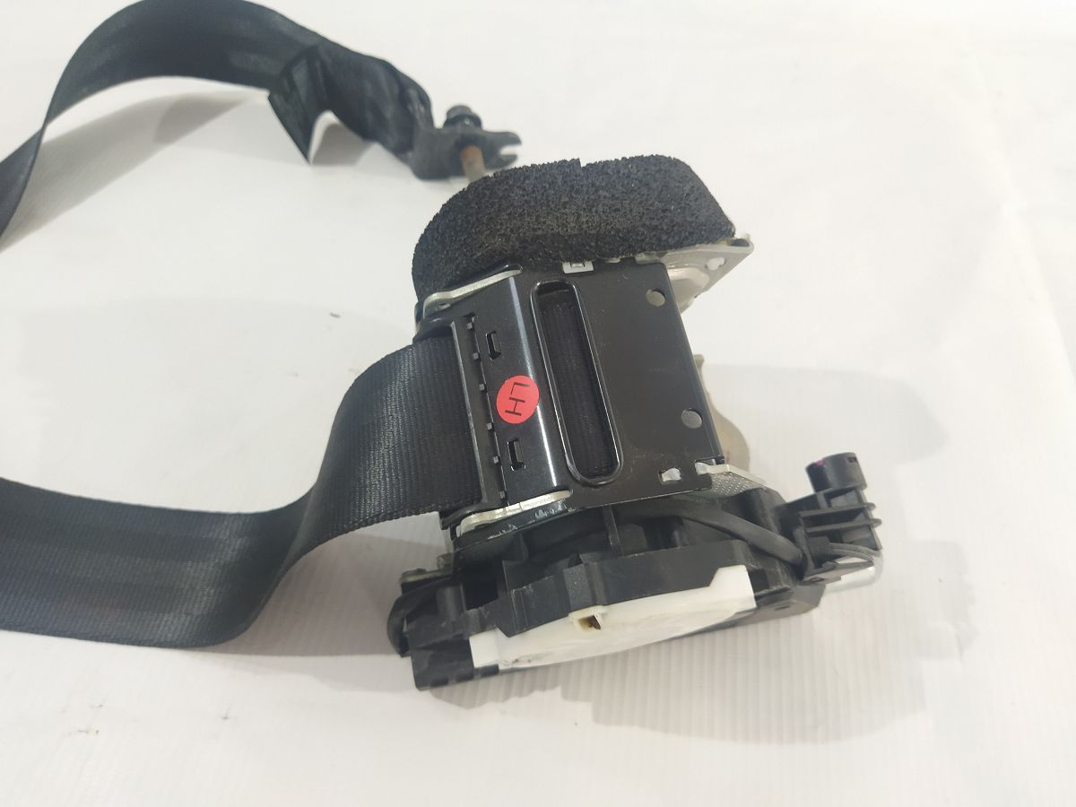 S60 Ремень безопасности задний левый Volvo S60 2012-2018 39818849 Volvo S60 2