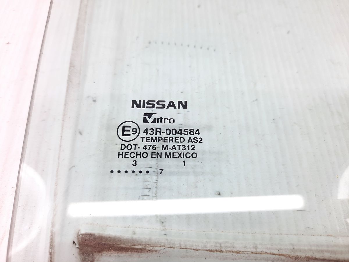 Sentra Скло дверей задньої правої Nissan Sentra 2013-2019 823003SG0A Nissan Sentra 2