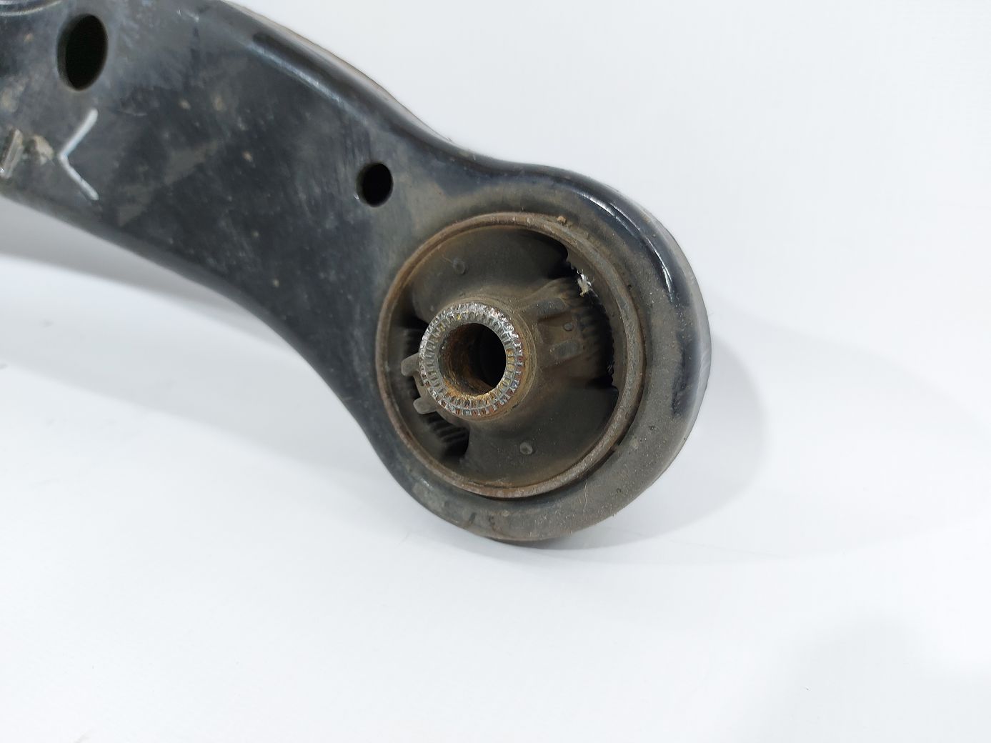 Sienna Важіль передньої підвіски нижній лівий Toyota Sienna 2011-2020 4806908040 Toyota Sienna 2