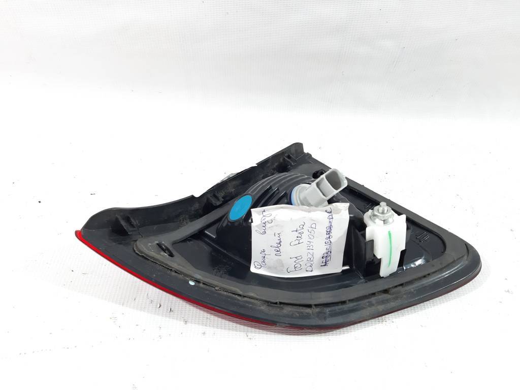 Fiesta sedan Ліхтар кришки багажника лівий Ford Fiesta sedan 2011-2013 BE8Z15501A Ford Fiesta sedan 12