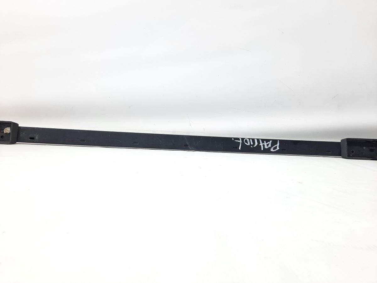 Patriot Рейлінг даху лівий Jeep Patriot 2011-2017 5116253AE Jeep Patriot 9 Patriot Рейлінг даху лівий Jeep Patriot 2011-2017 5116253AE Jeep Patriot 9