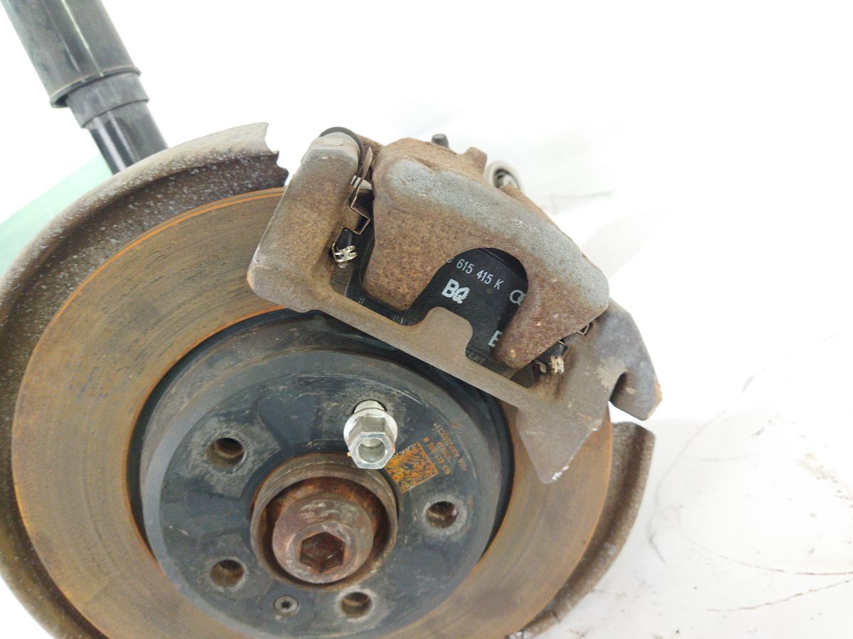 A4 Цапфа задня права Audi A4 2009-2016 8K0505432AR Audi A4 15