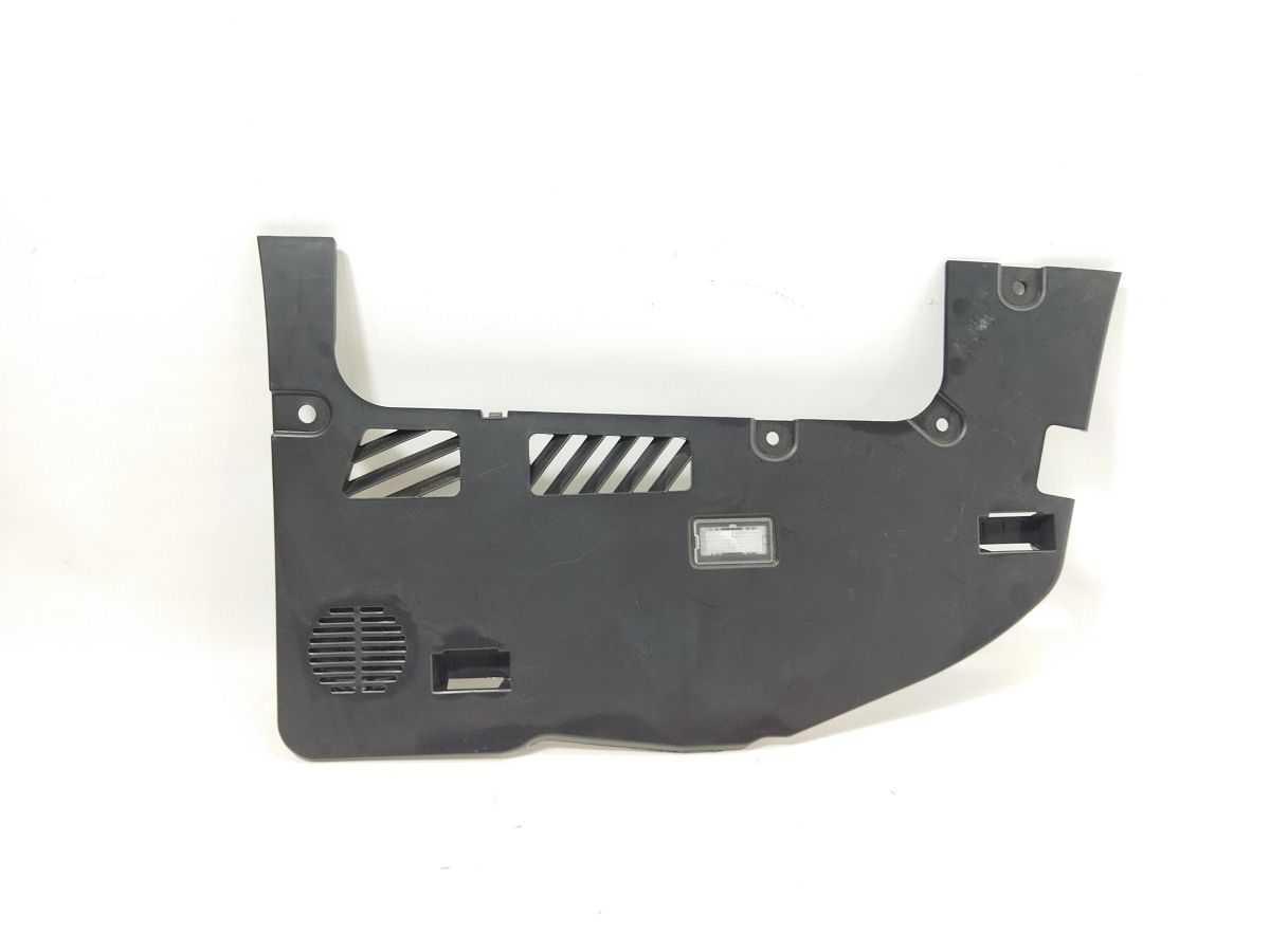 Model 3. Накладка подушки безопасности колен пассажира Tesla Model 3 2020-2024 113097800D Tesla Model 3