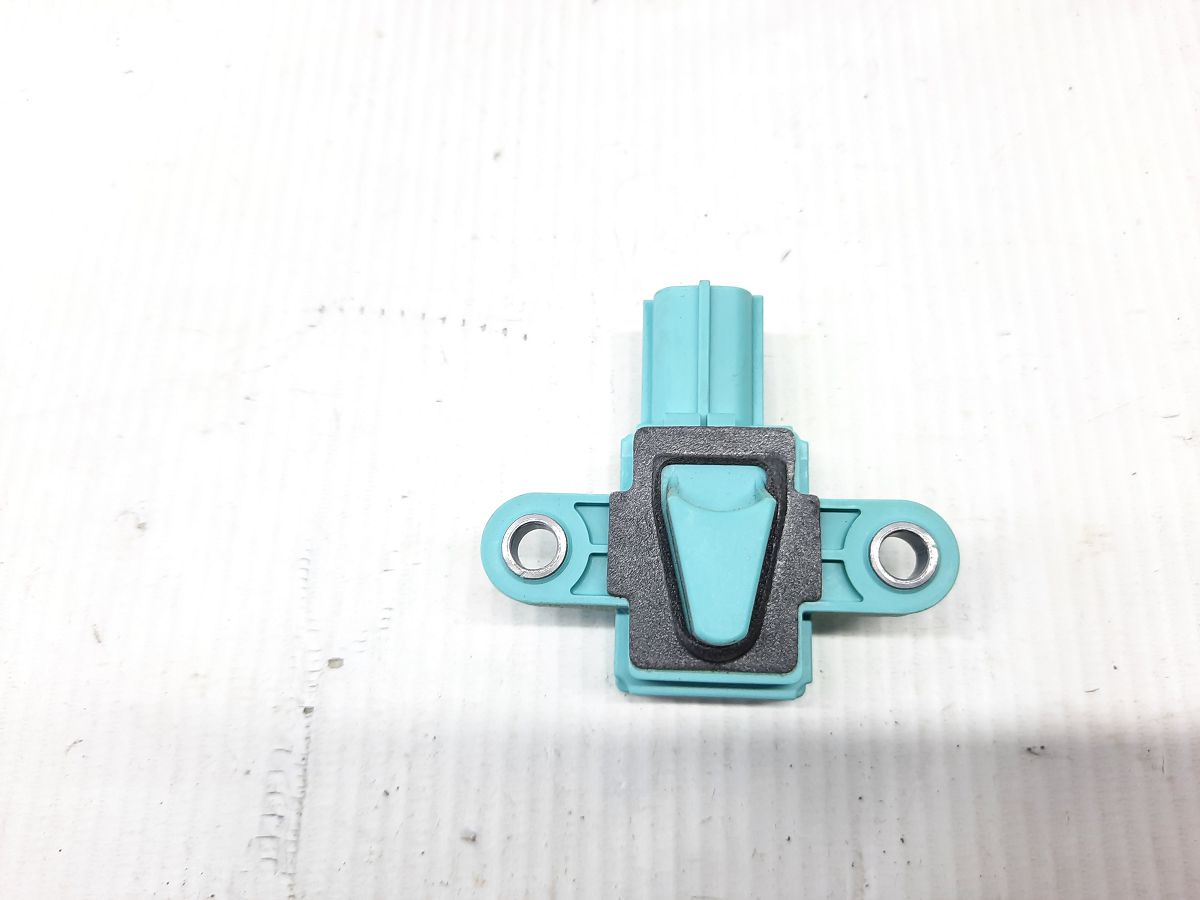 A4 Датчик удару дверей передньої лівої Audi A4 2009-2016 8K0955557C Audi A4 2