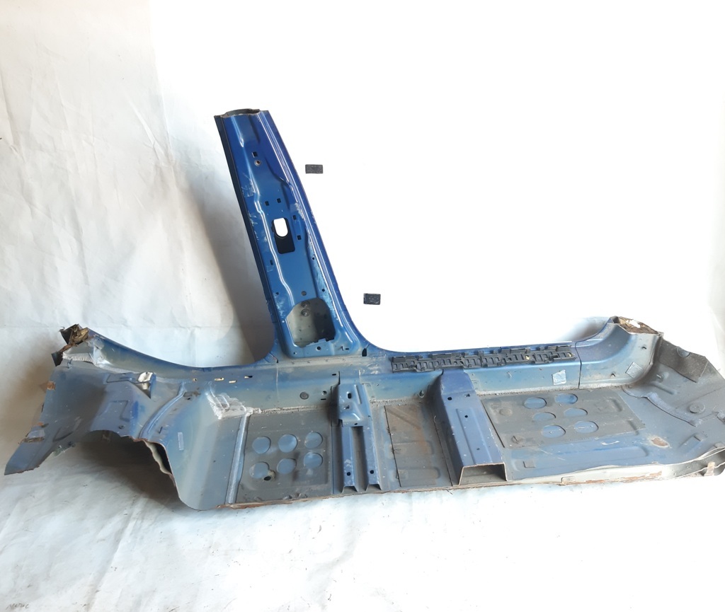 200 limited Стійка центральна ліва (метал) Chrysler 200 Limited 2015-2017 68104297AC Chrysler 200 Limited 5