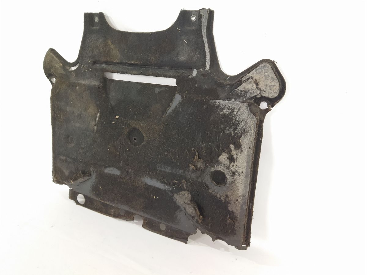 A4 Захист двигуна задній Audi A4 2013-2016 8K1863822C Audi A4 3 A4 Захист двигуна задній Audi A4 2013-2016 8K1863822C Audi A4 3