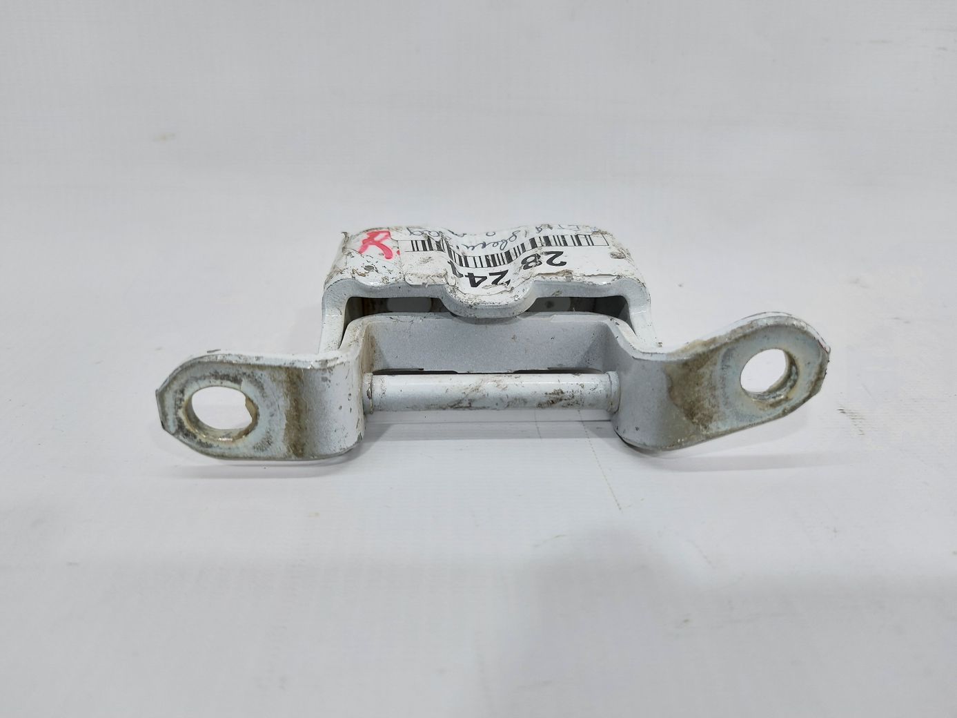 Sentra Петля двері задньої правої верхня Nissan Sentra 2009-2015 824019N00A Nissan Sentra 3