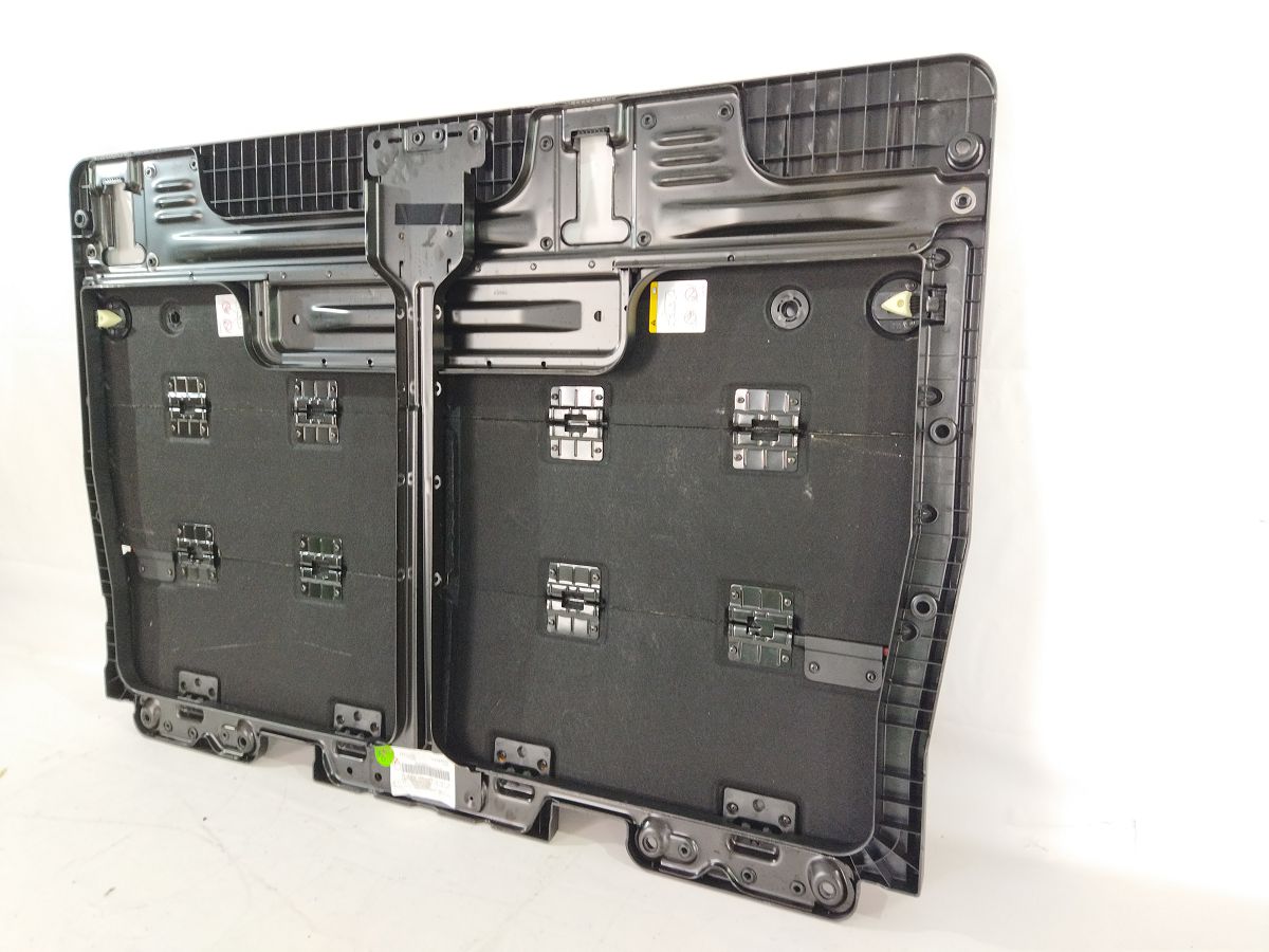 Grand caravan Люк в пол 2-го ряда сидений Dodge Grand Caravan 2017 5XQ68DX9AE Dodge Grand Caravan 6