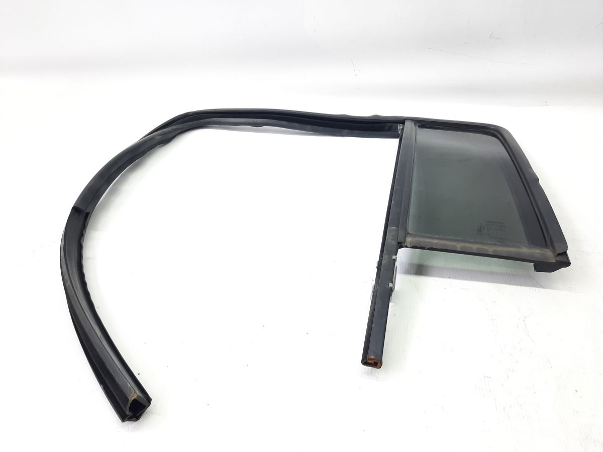 Patriot. Стекло (форточка) двери задней левой Jeep Patriot 2007-2017 5067773AD Jeep Patriot