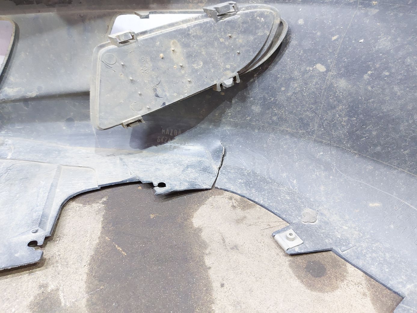 6 Бампер передній Mazda 6 2006-2008 GPYA50031ABB Mazda 6 10
