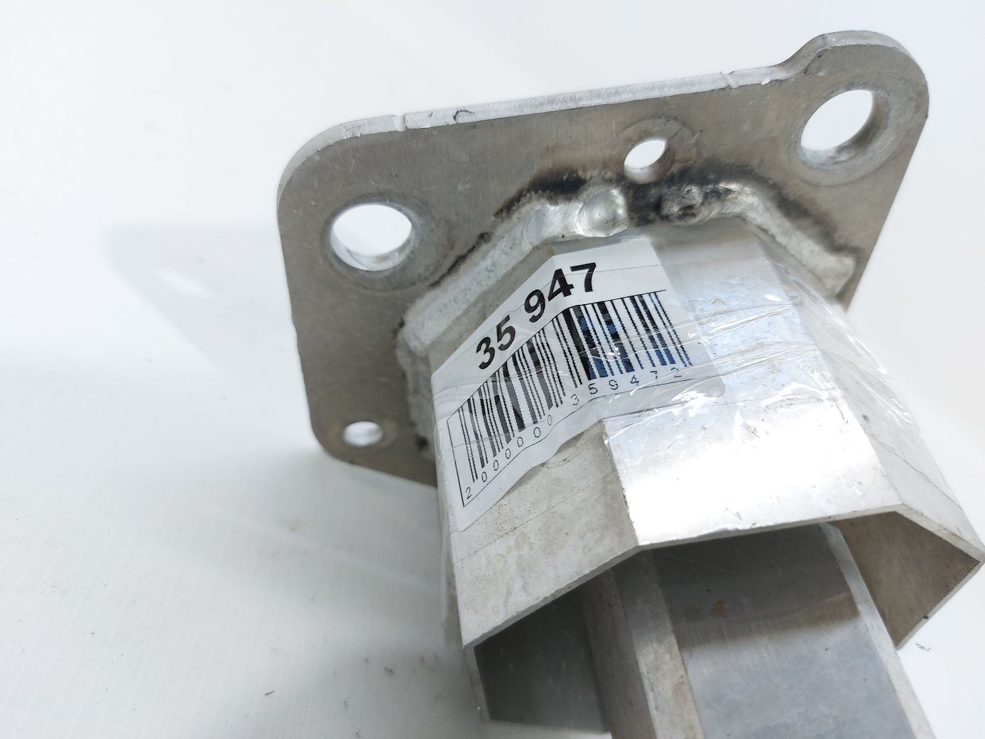 Dart Кронштейн переднього підсилювача лівий Dodge Dart 2014-2016 68187811AB Dodge Dart 4