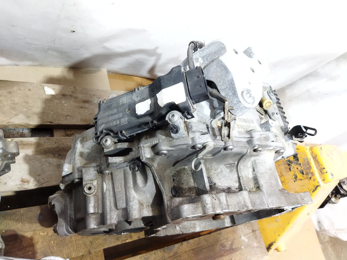 200 limited Коробка АКПП Chrysler 200 Limited 2015-2017 68277658AE Chrysler 200 Limited 4