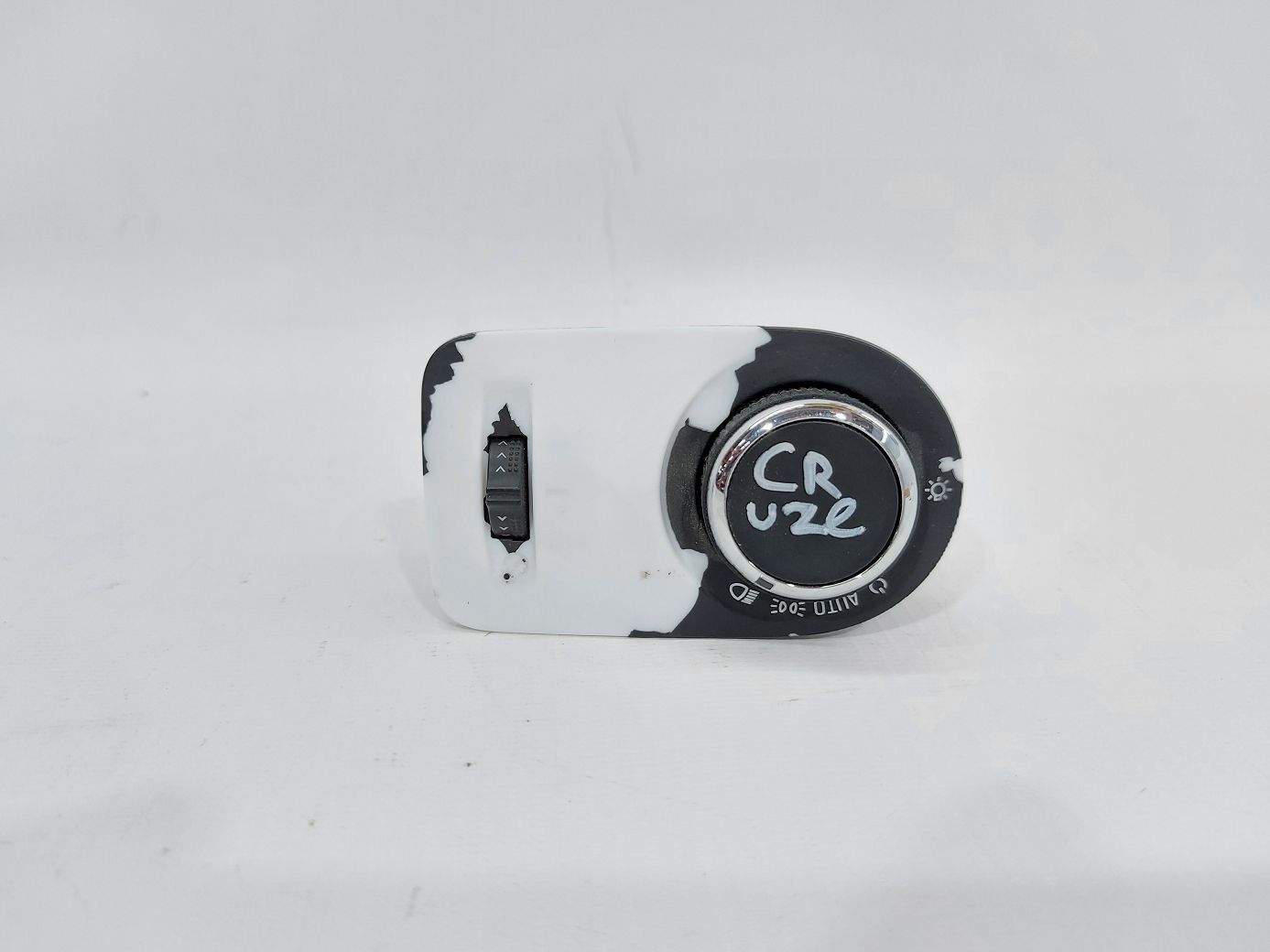 Cruze. Блок управління головним світлом Chevrolet Cruze 2016-2019 39059535 Chevrolet Cruze