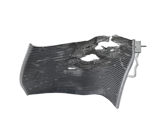  Радиатор кондиционера (под списание) Chevrolet Equinox EV 2024-2025 84671662 Chevrolet Equinox EV 1