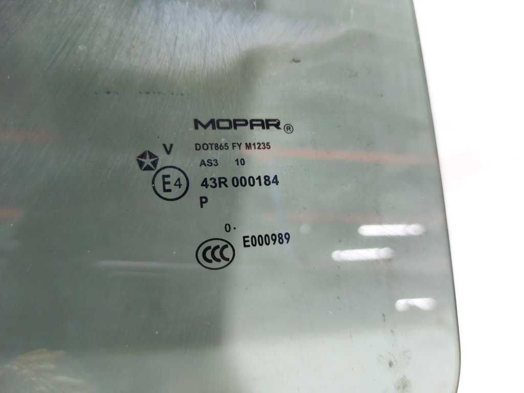 Compass Стекло двери задней левой Jeep Compass 2006-2010 5074225AC Jeep Compass 2 Compass Стекло двери задней левой Jeep Compass 2006-2010 5074225AC Jeep Compass 2
