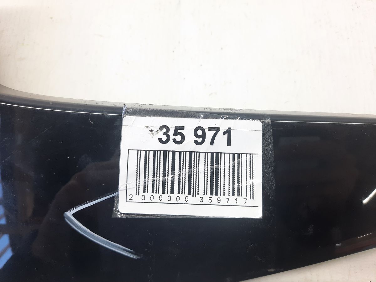 Trax Молдинг крышки багажника наружный левый Chevrolet Trax 2015-2021 95316367 Chevrolet Trax 7