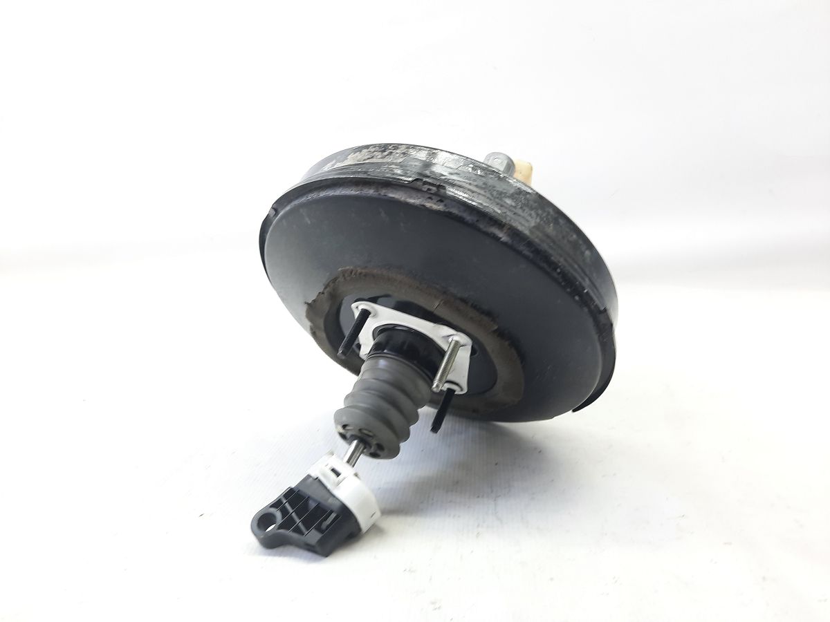 Dart Головний гальмівний циліндр Dodge Dart 2013-2019 68192615AA Dodge Dart 6