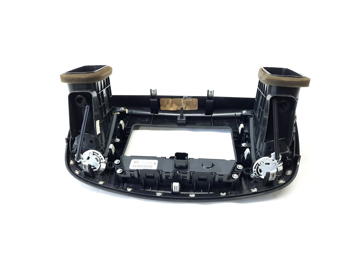 200 limited Накладка повітроводу центрального Chrysler 200 Limited 2015-2017 5SS17DX9AA Chrysler 200 Limited 3