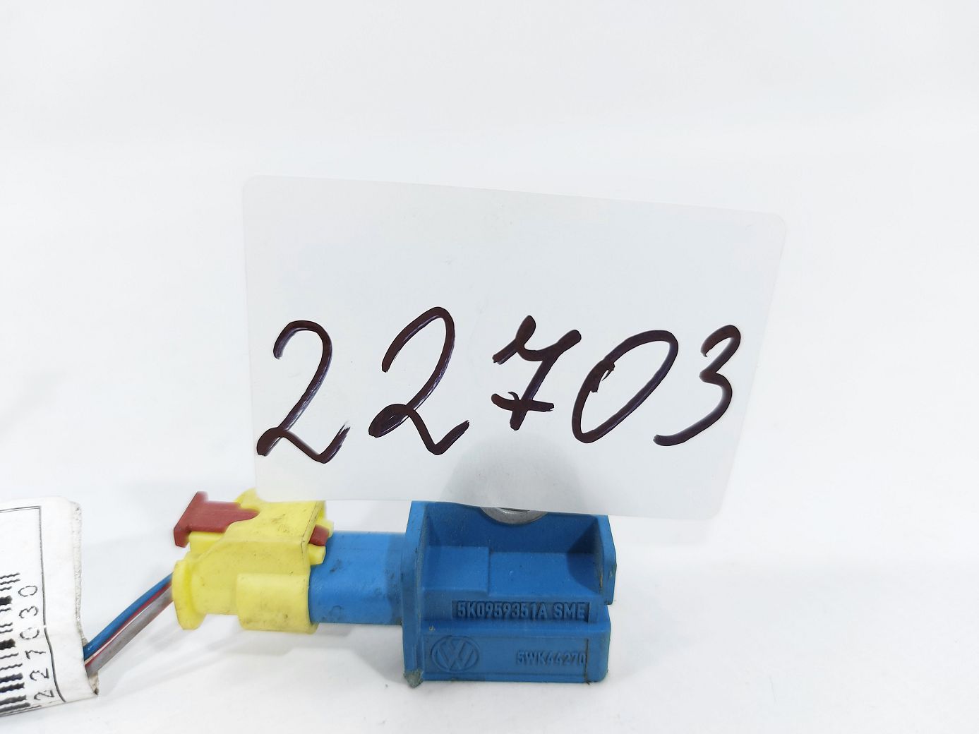 Passat Датчик удару Volkswagen Passat 2012-2015 5K0959351A Volkswagen Passat 9 Passat Датчик удару Volkswagen Passat 2012-2015 5K0959351A Volkswagen Passat 9