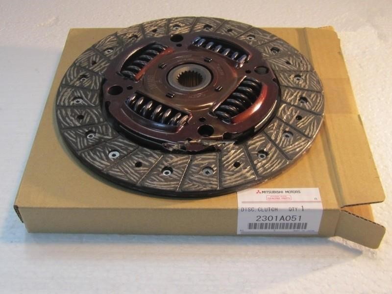 Диски сцепления муфты компрессора. Диск зчеплення MITSUBISHI 2301A051