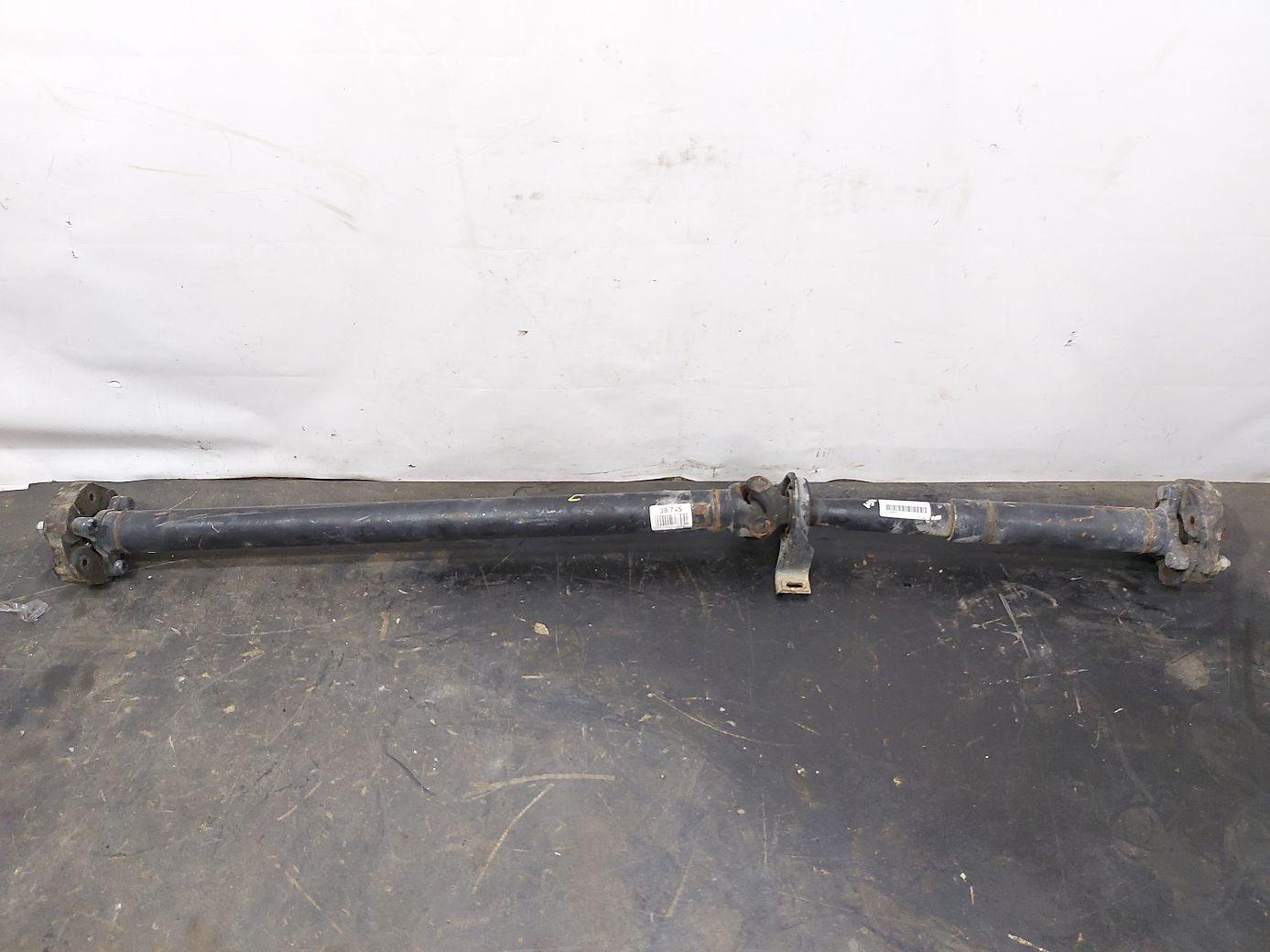 Charger. Карданний вал задній Dodge Charger 2010-2014 4593866AC Dodge Charger