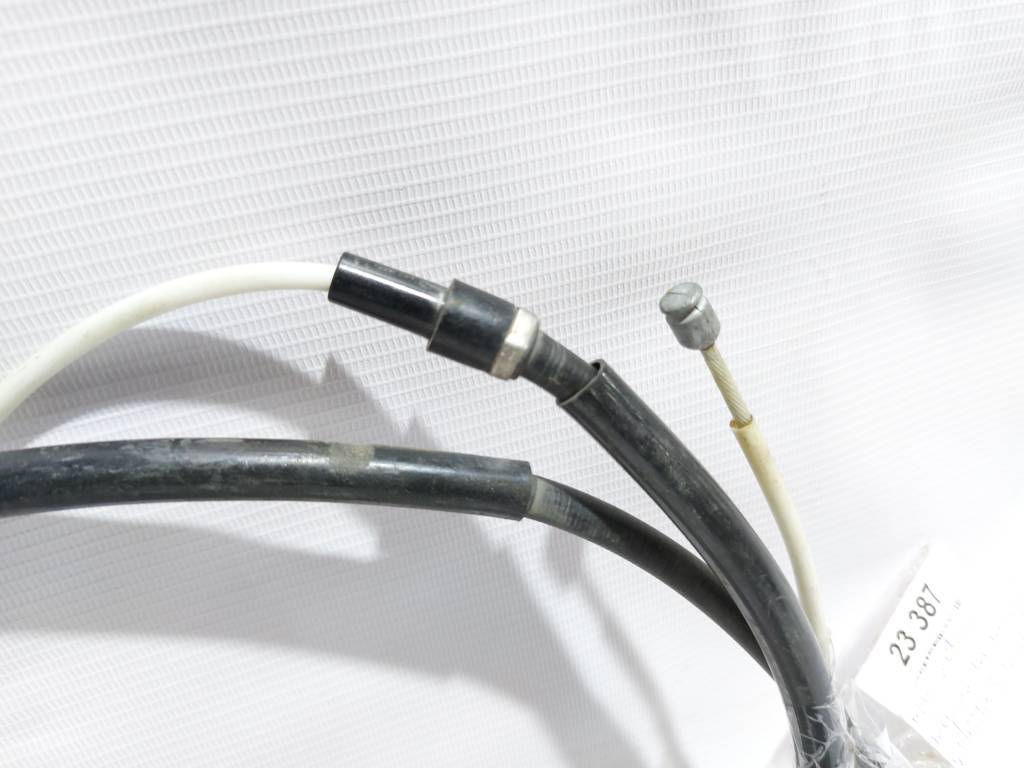 Passat s Трос гальма стоянки лівий/правий Volkswagen Passat S 2012-2020 561609721A Volkswagen Passat S 8