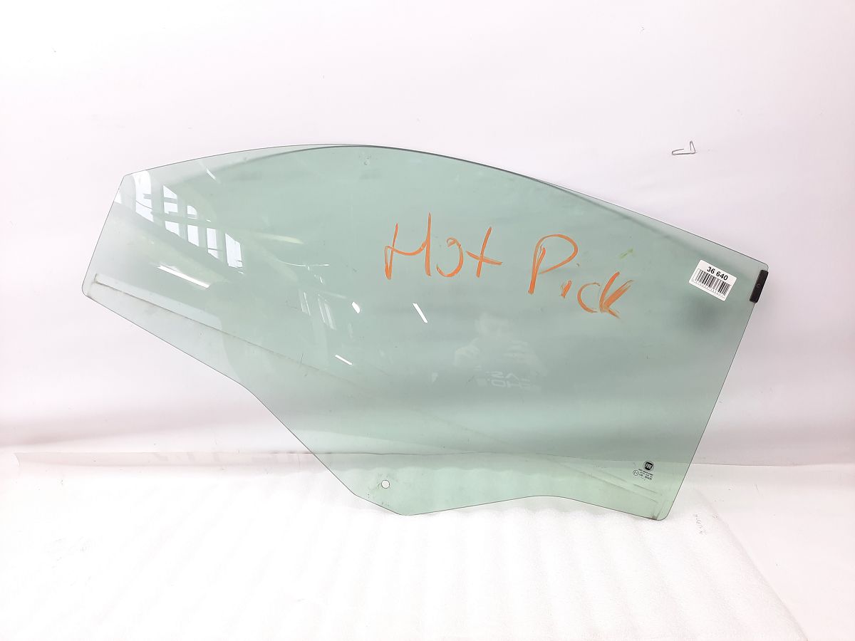 500 Скло дверей передньої лівої Fiat 500 2012-2019 4816693AC Fiat 500 3