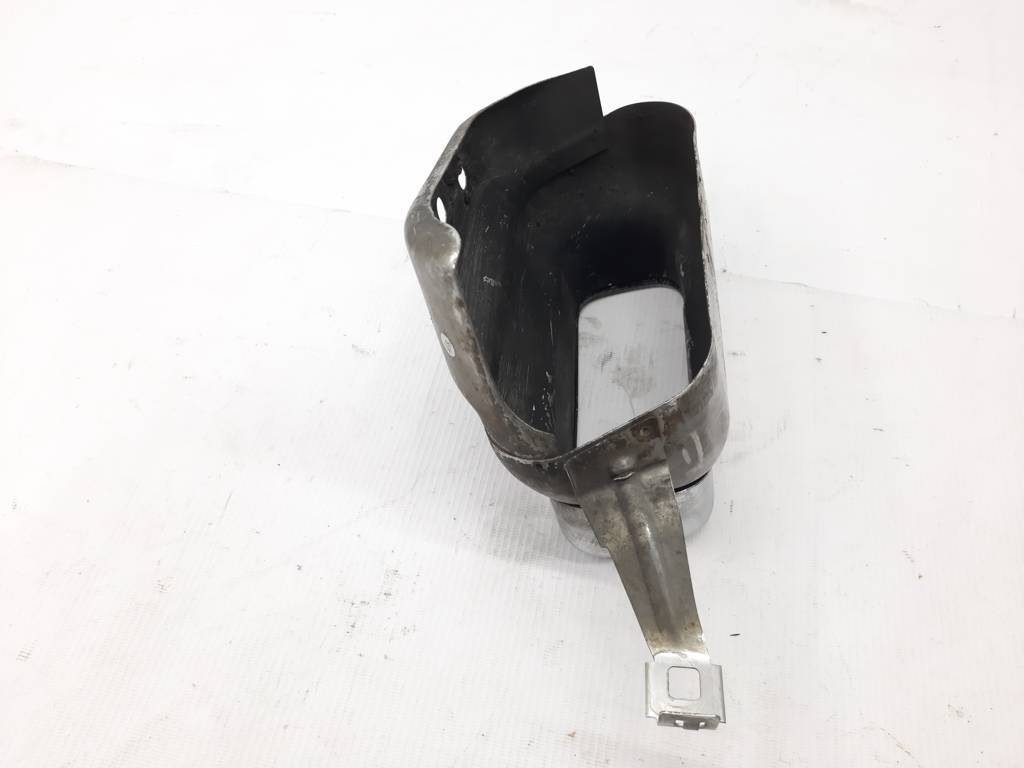 7 series Накладка на вихлопний глушник права BMW 7 2012 51127195406 BMW 7 4