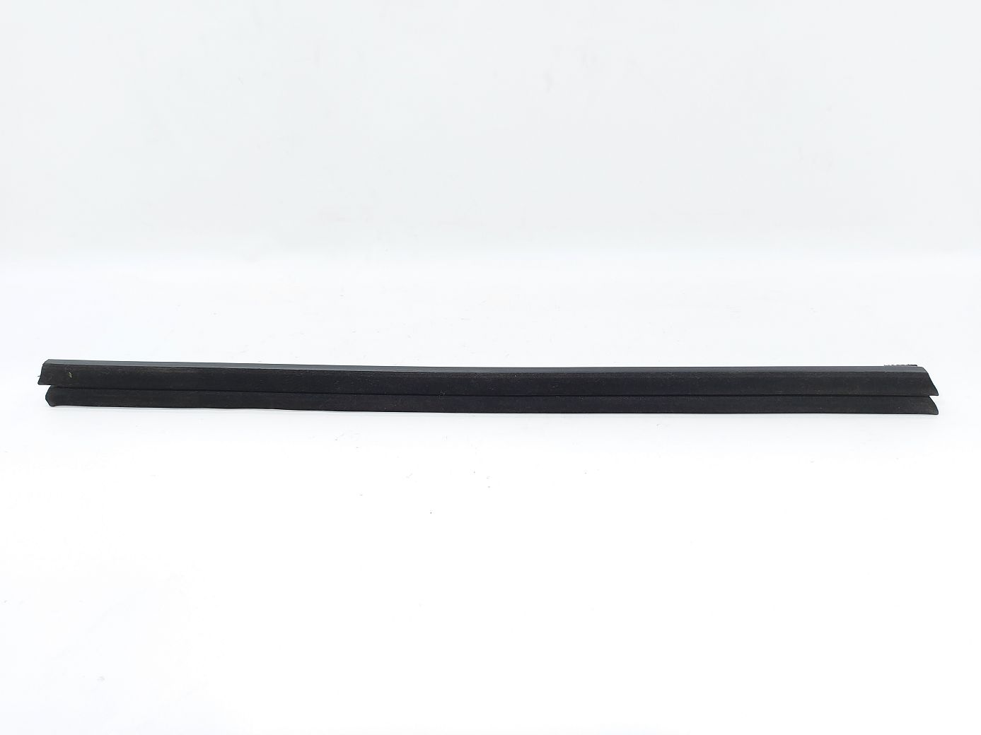 Fusion Уплотнитель стекла нижний двери задней внутренний правый Ford Fusion 2013-2020 DS7Z5425860B Ford Fusion 5